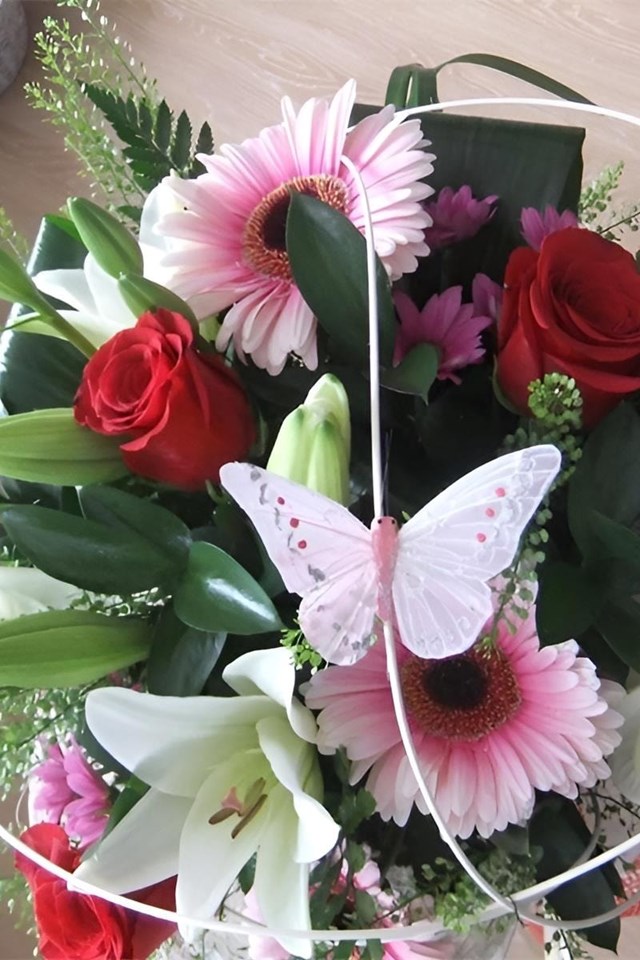 ¡Enviamos su detalle floral donde lo necesite!